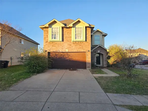 237 Crescent Ridge Drive, Fort Worth, TX 76140