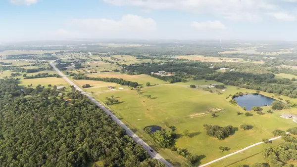 14293 S Farm To Market 372, Valley View, TX 76272