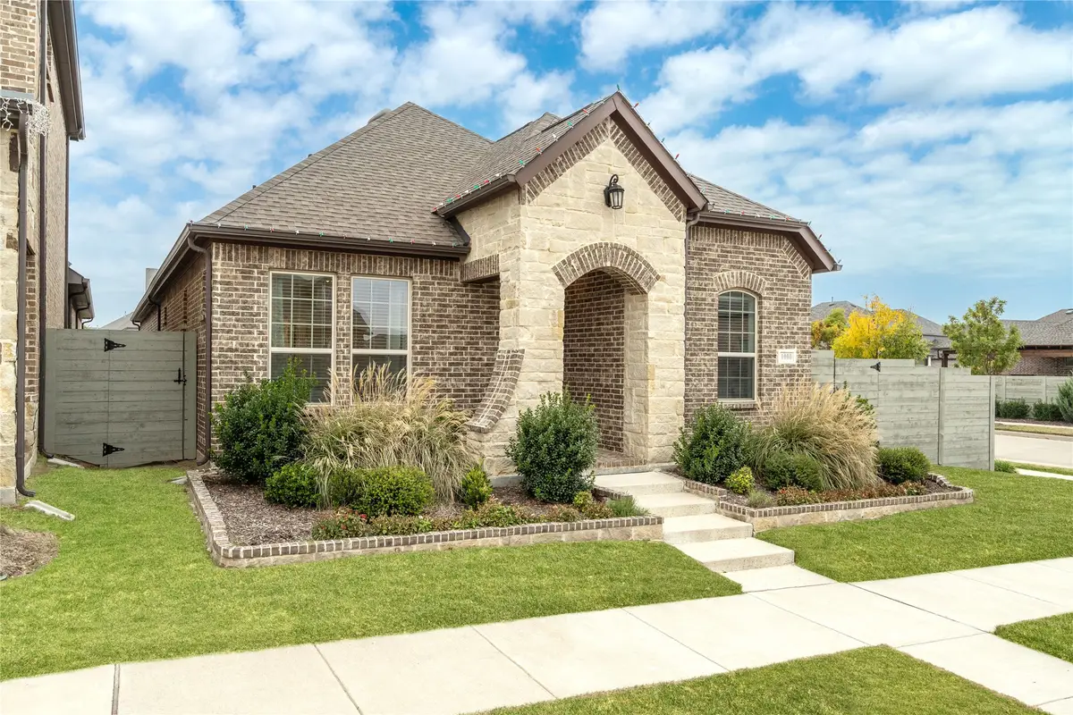 1000 Lamp Post Lane, Argyle, TX 76226 - Image #1