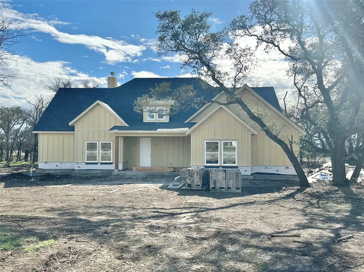 1003 Sabrina Court, Weatherford, TX 76085 - Image #1