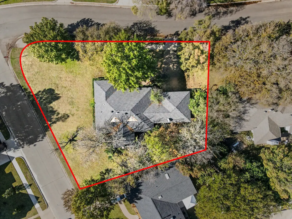 9734 Mixon Drive, Dallas, TX 75220 - Image #1