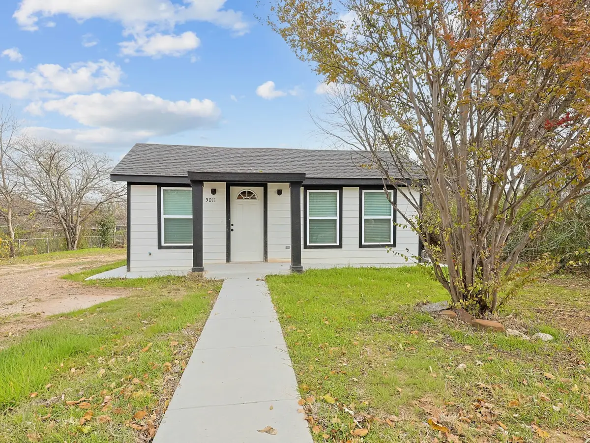 5011 Miller Avenue, Fort Worth, TX 76119 - Image #1