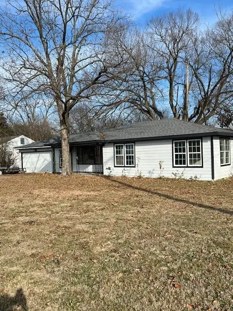 718 N Union Street, Whitesboro, TX 76273 - Image #2