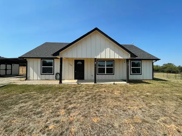 109 Spruce Tree Court, Poolville, TX 76487