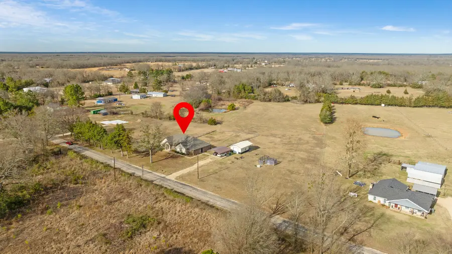 305 County Road 45800, Blossom, TX 75416 - Image #3
