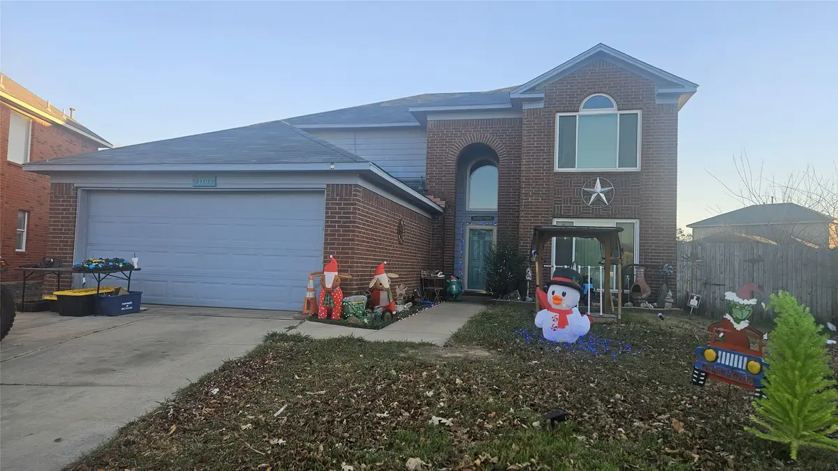 1101 Highland Station Drive, Saginaw, TX 76131 - Image #1