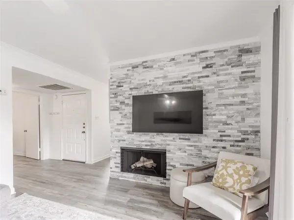 4748 Old Bent Tree Lane #201, Dallas, TX 75287