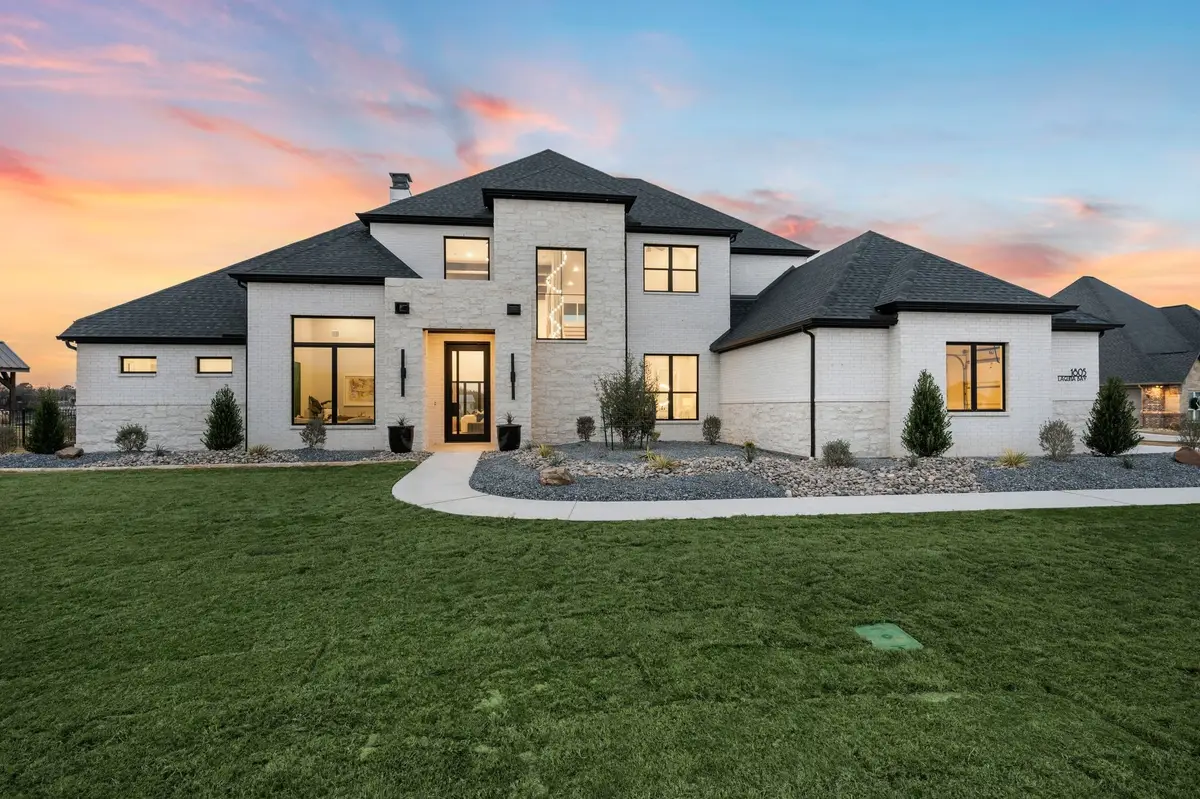 1805 Laguna Bay S, Azle, TX 76020 - Image #1