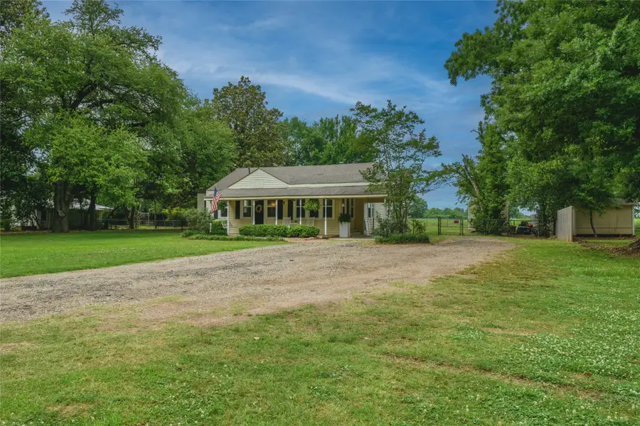 208 Louisiana Street, Belcher, LA 71004 - #3