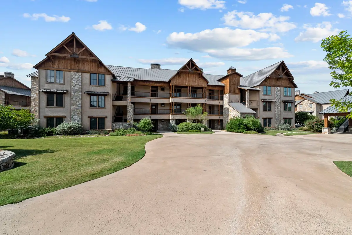 2033 Harbor Way #302, Graford, TX 76449 - Image #1