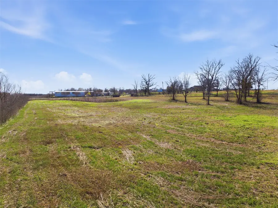 389 Hacienda Wesley, Waco, TX 76706 - Image #2