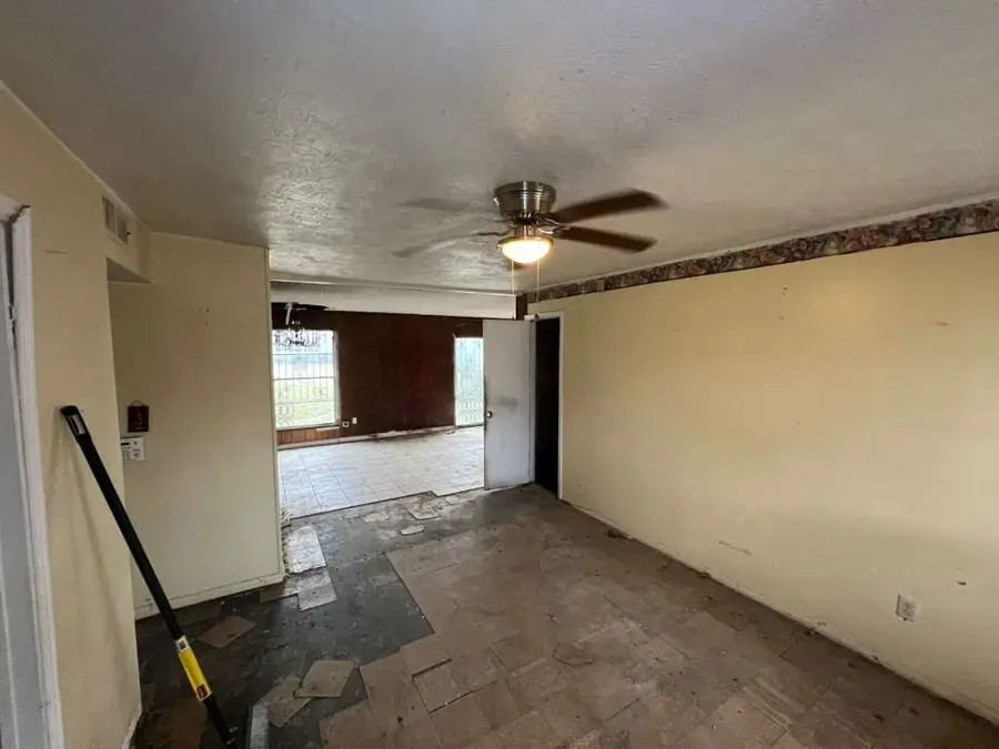 6526 Oleta Drive, Dallas, TX 75217 - Image #2