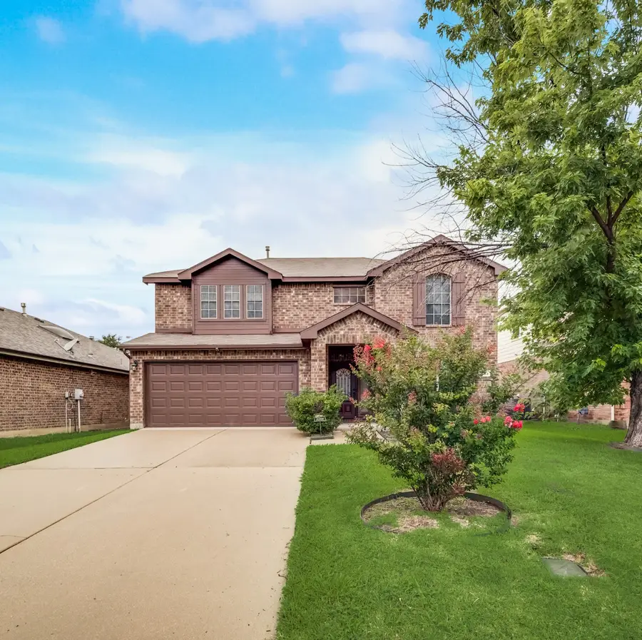 2864 Westover Drive, Grand Prairie, TX 75052 - #2