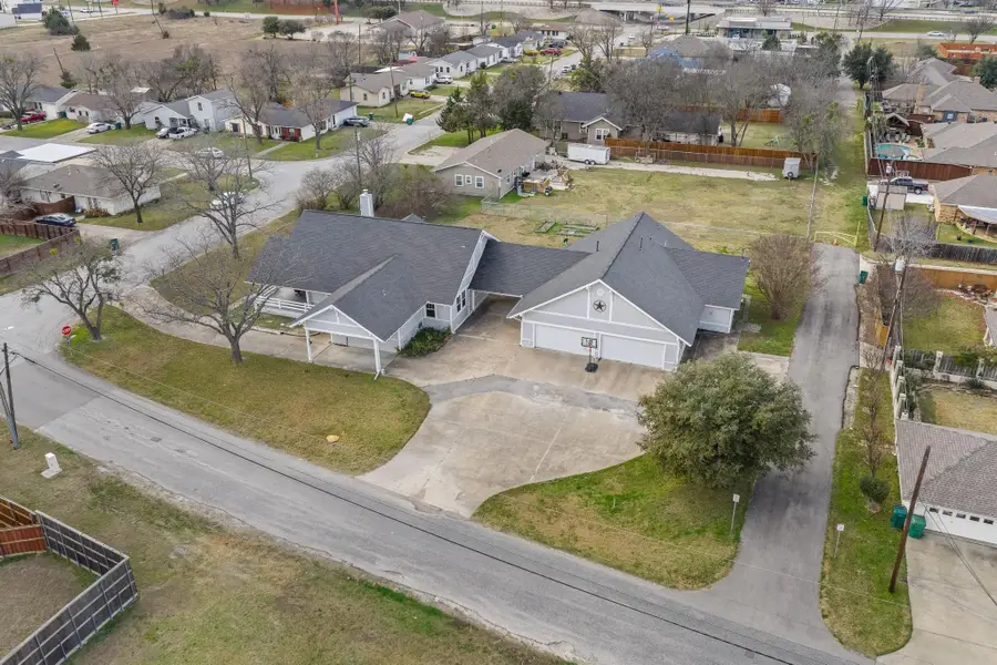 715 E 5th Street, Ellis, TX 75125 - Image #3