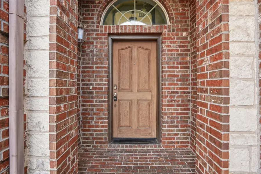 2268 Laurel Forest Drive, Fort Worth, TX 76177 - Image #2