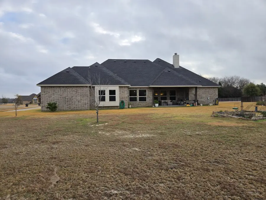 2321 Kimberly Lane, Midlothian, TX 76065 - Image #2