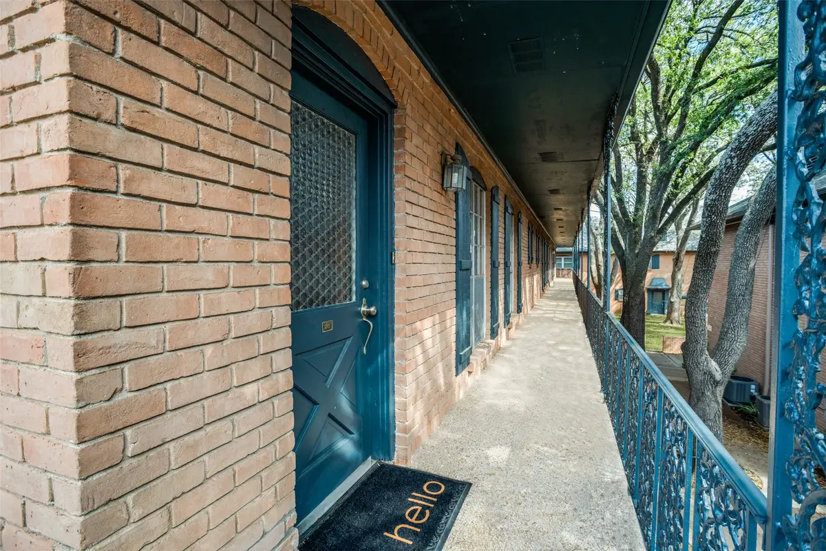 6027 E University Boulevard #215, Dallas, TX 75206 - #1