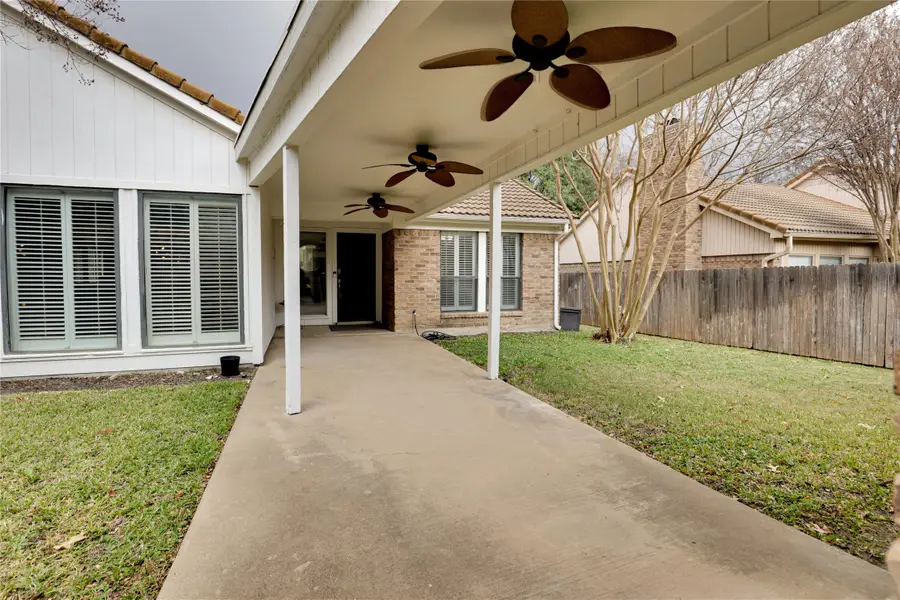 54 Legend Road, Benbrook, TX 76132 - Image #2