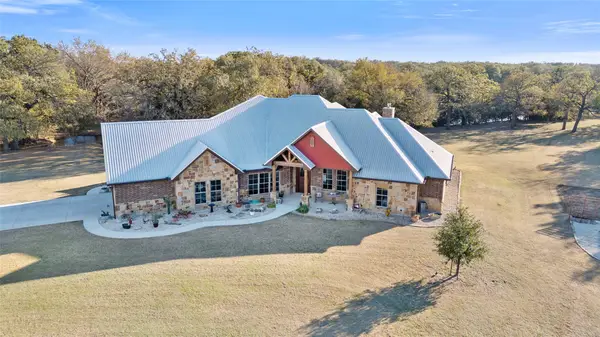 207 County Road 4181, Decatur, TX 76234