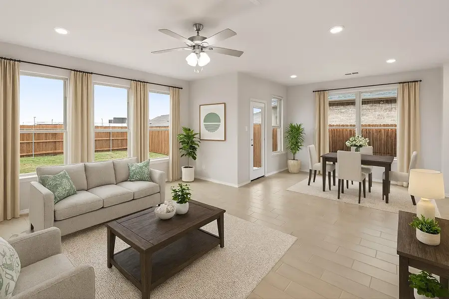 1139 Rothland Lane, Red Oak, TX 75154 - Image #3