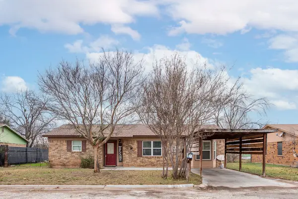 105 State, Brady, TX 76825
