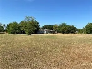 401 S Gardner Street, Whitewright, TX 75491 - #2