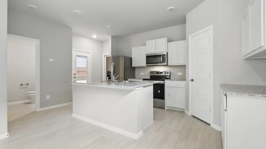 3117 Maple Orchard Lane, Fort Worth, TX 76140 - Image #2