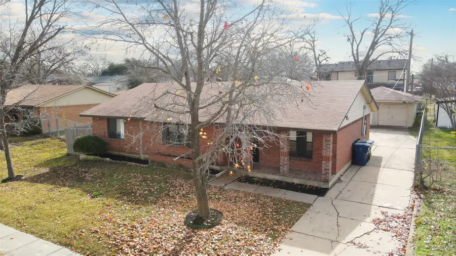 806 E Vista Drive, Garland, TX 75041 - Image #3