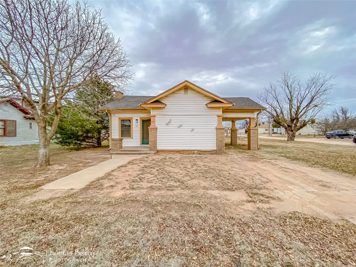 1331 Avenue N, Anson, TX 79501 - Image #1