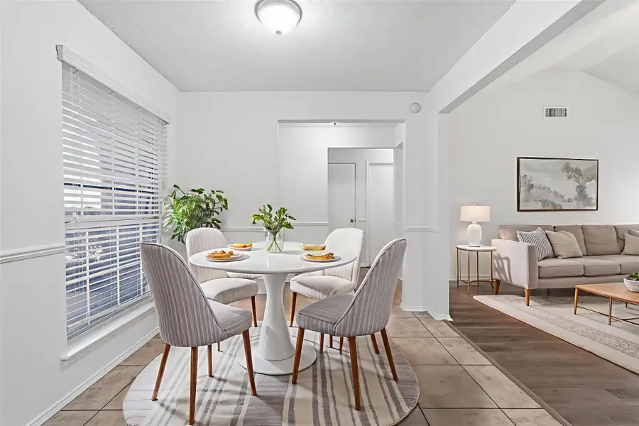 641 Green Mountain Road, Burleson, TX 76028 - Image #2