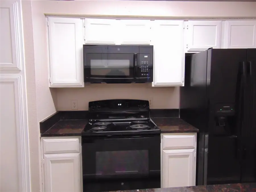 9611 Walnut Street #1303, Dallas, TX 75243 - Image #3