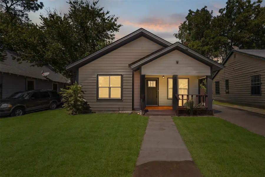 1037 E Richmond Avenue, Fort Worth, TX 76104 - Image #2