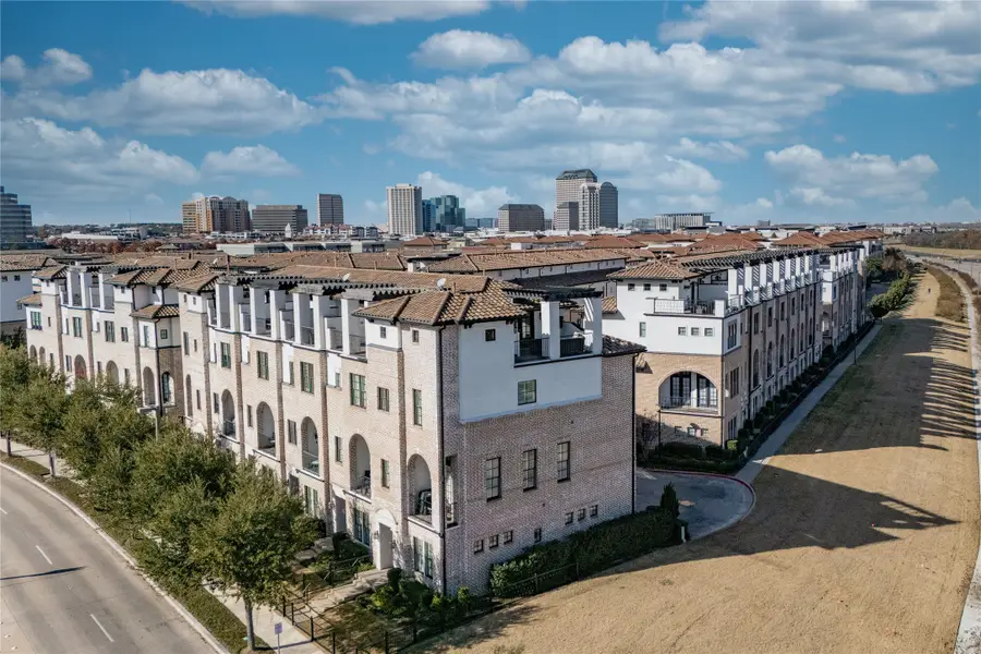 780 Sid Rich Drive, Irving, TX 75039 - Image #2