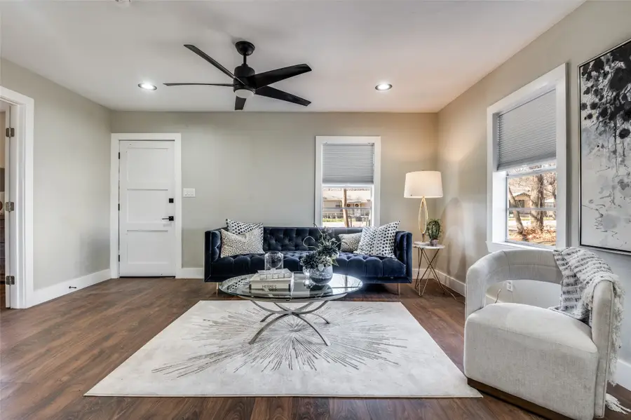 826 W Laramie Lane, Dallas, TX 75217 - Image #3