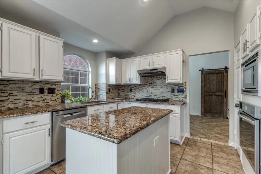 25 Cimarron Drive, Trophy Club, TX 76262 - Image #3