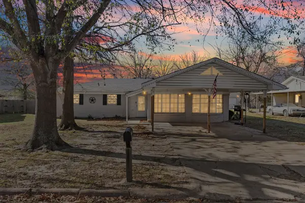 1117 Bowie Street, Sulphur Springs, TX 75482