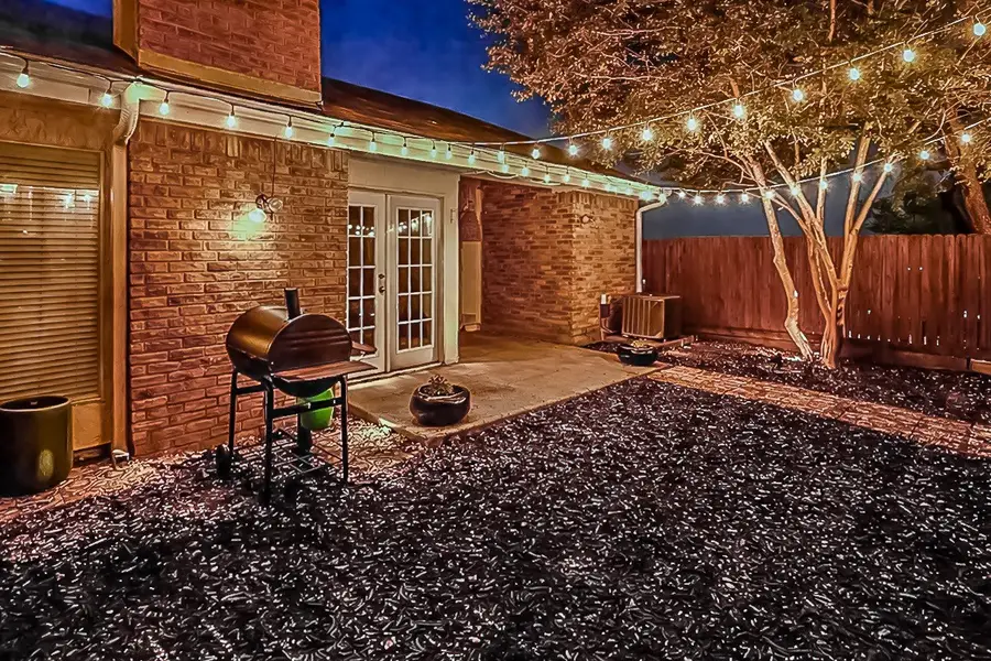 6107 Spyglass Lane, Garland, TX 75043 - #2