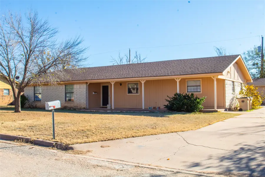1719 21st Street, Anson, TX 79501 - #2