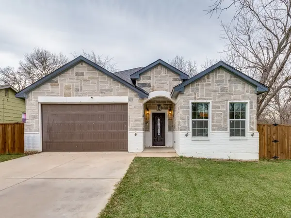 908 E Decatur Street, Ennis, TX 75119