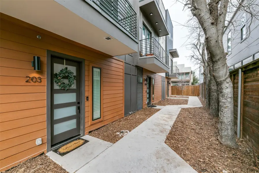 4205 Roseland Avenue #203, Dallas, TX 75204 - Image #2