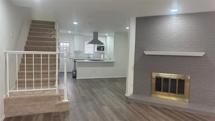 73 Winchester Drive, Euless, TX 76039 - Image #3