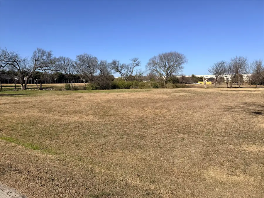 539 Winston Drive, Desoto, TX 75115 - Image #2