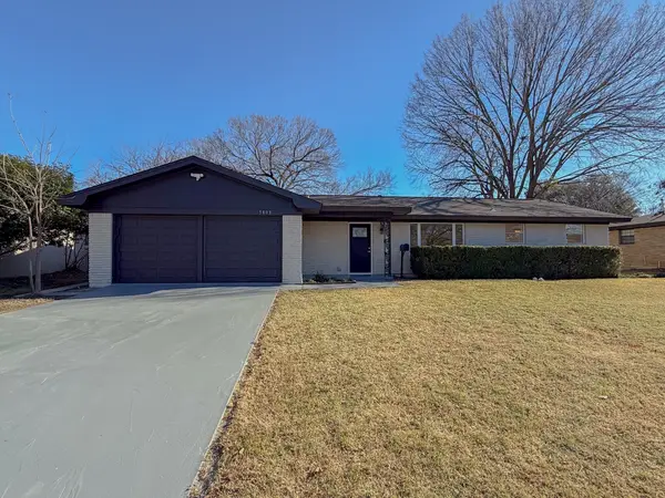 5809 Winifred Drive, Fort Worth, TX 76133