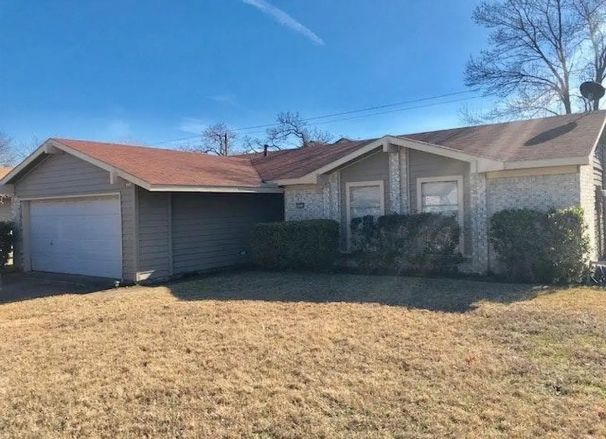 12212 Bishop Drive, Balch Springs, TX 75180 - Image #1