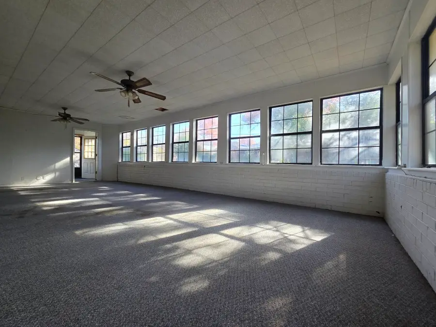 5708 Starlight Drive, Haltom City, TX 76117 - Image #3