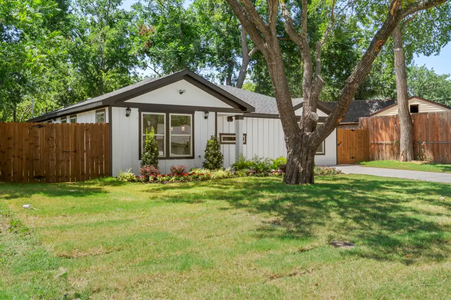 825 Apache Trace, Grand Prairie, TX 75051 - Image #3