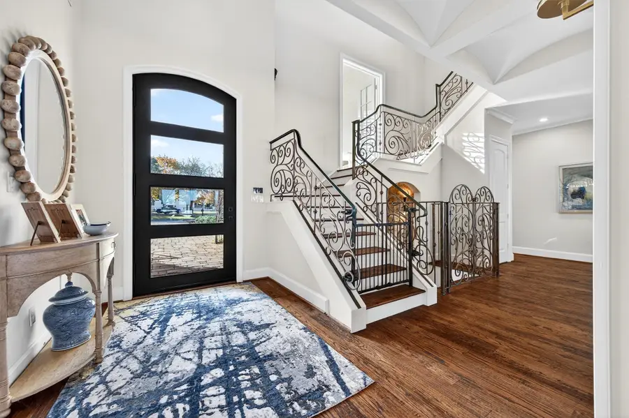 600 Kiowa Drive E, Lake Kiowa, TX 76240 - Image #2