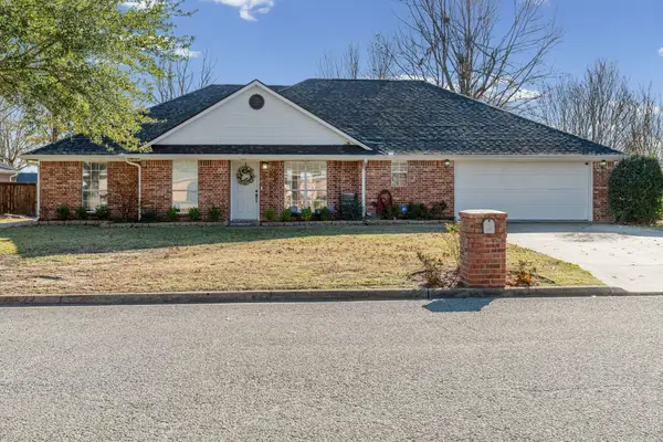 1311 Tiffany Lane, Commerce, TX 75428