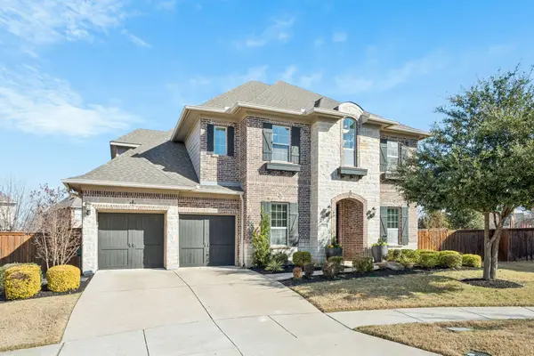 1392 Rolling Thunder Road, Frisco, TX 75036