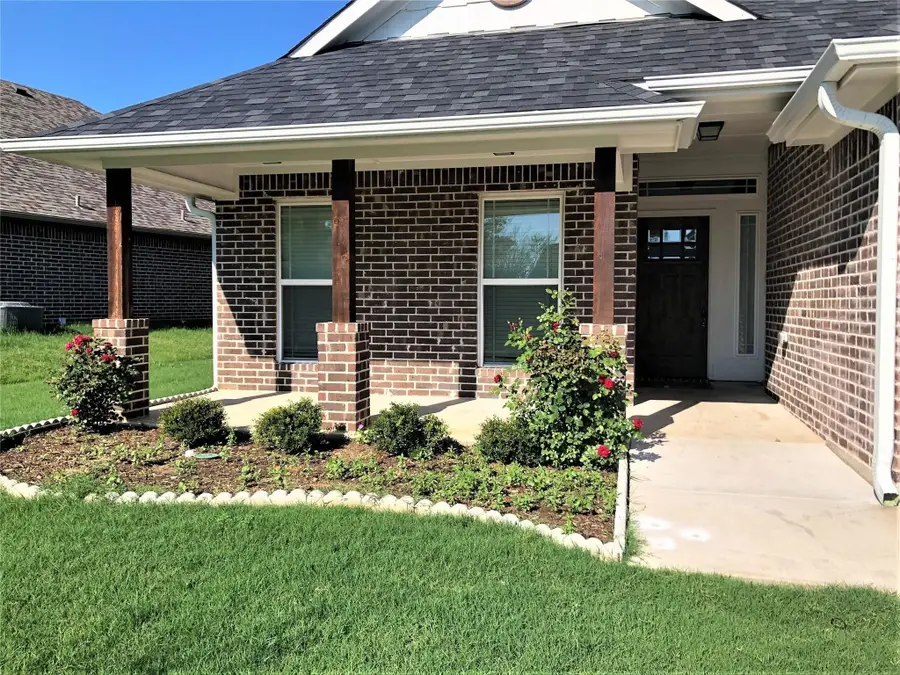 717 Blanton Drive, Sherman, TX 75092 - Image #2